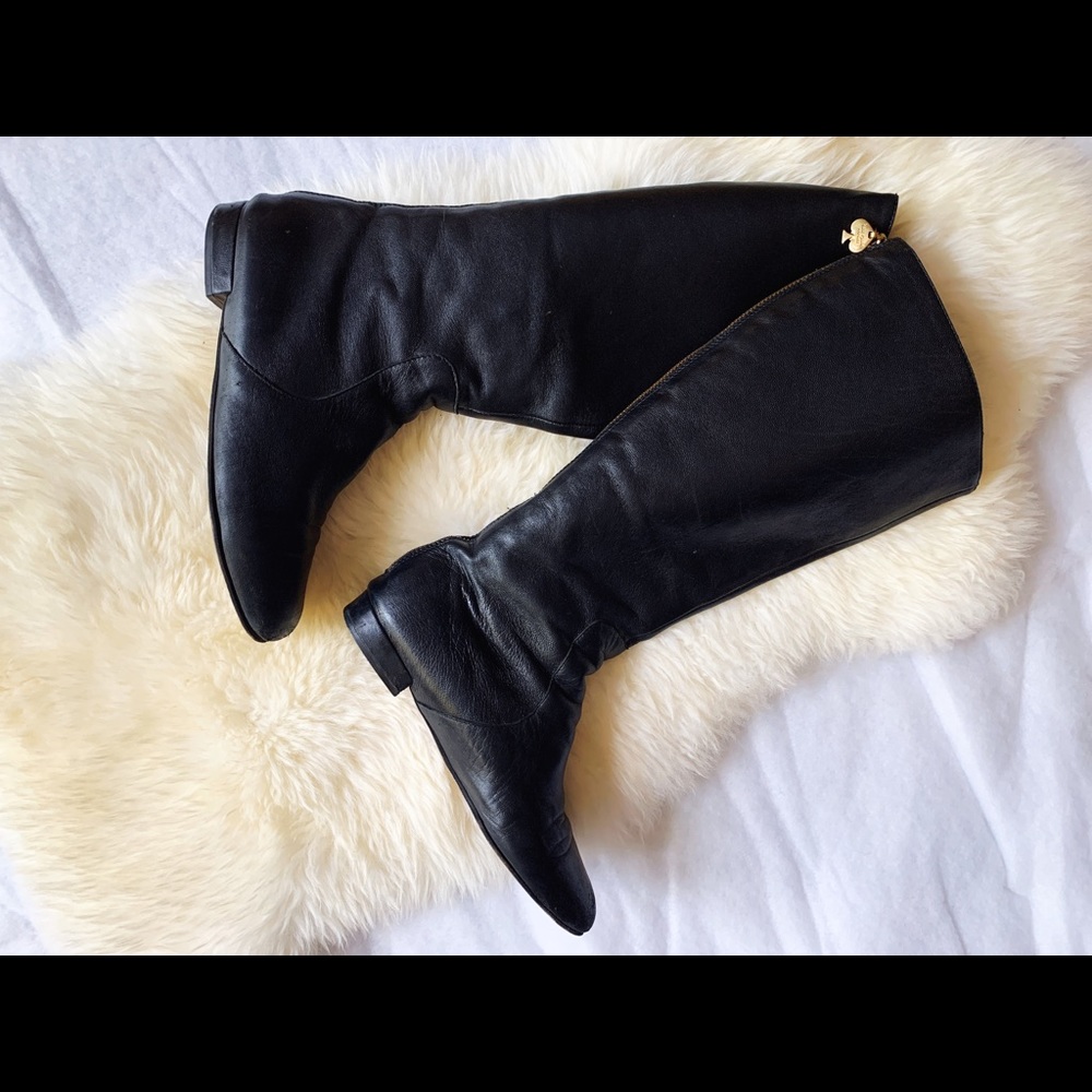 Leather Boots. Woman.